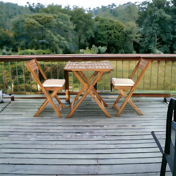 Set tavolino e sedie da giardino pieghevoli in legno con cuscini Genova