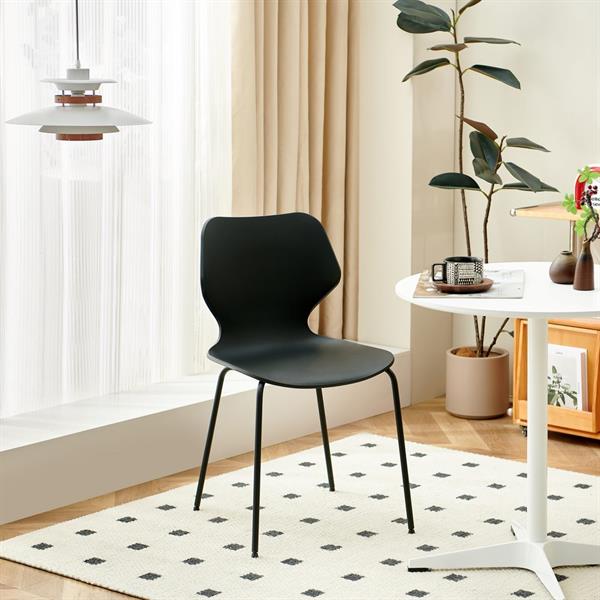 Set da 4 sedie moderne nere con gambe nere - Selene