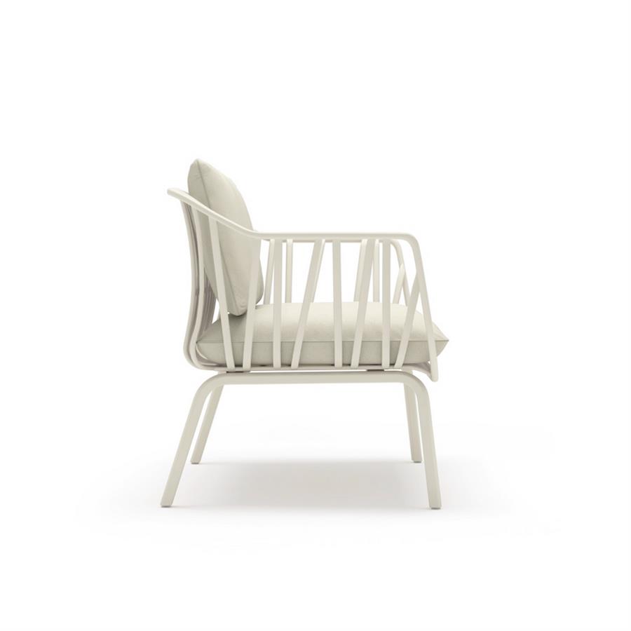 Set per esterno avorio composto da 2 tavolini, divano e 2 poltrone - Panay