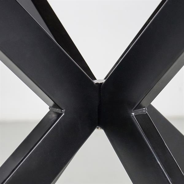 Tavolo da pranzo allungabile in MDF effetto rovere chiaro con gambe nere - Gabry