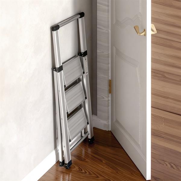 Scala piatta 3 Gradini in alluminio galvanizzato antiscivolo portata 150 kg