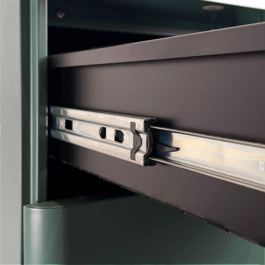 Cassettiera da ufficio in acciaio verdone 3 cassetti con serratura e ruote 30x50x54 cm - Riley