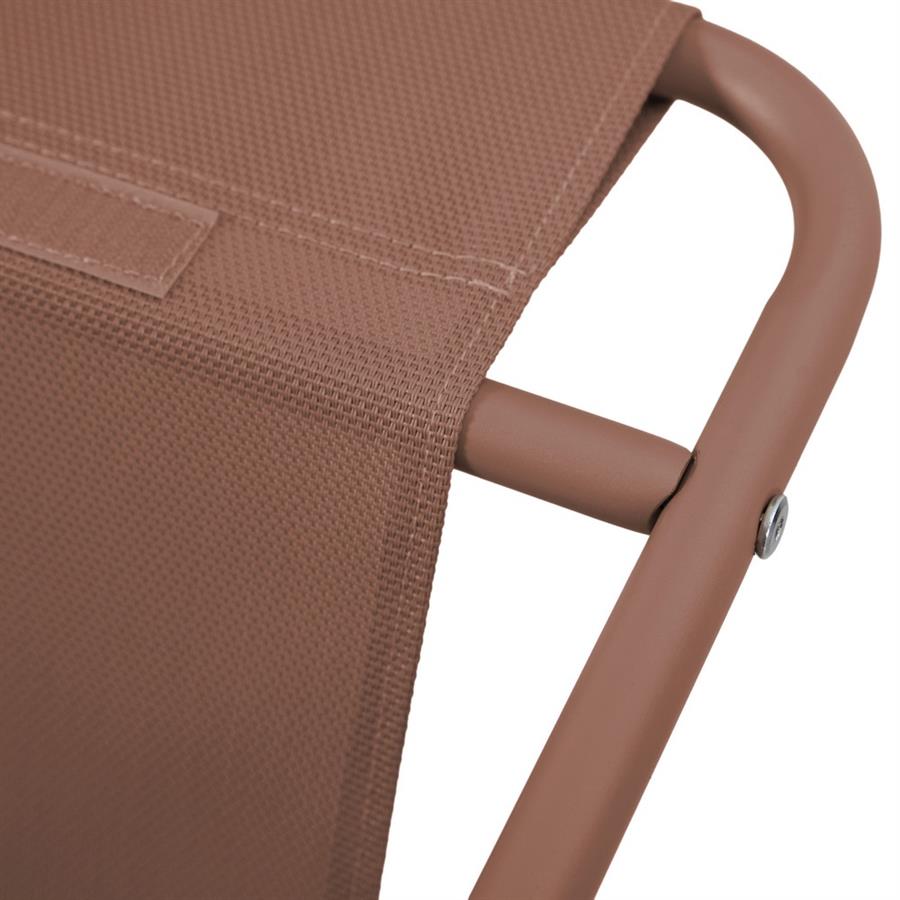 Set salotto da giardino 4 posti in acciaio mocha mousse con cuscini terracotta - Essentia