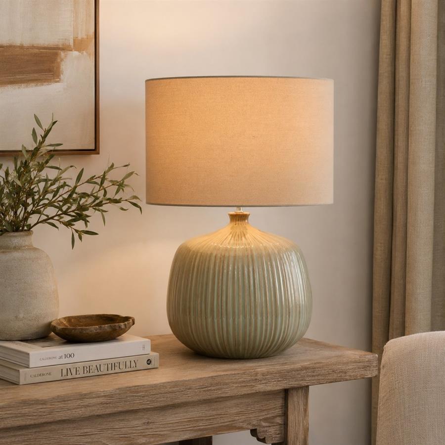Lampada da tavolo in ceramica beige lavorata con paralume beige 50x50x70 cm - Elba