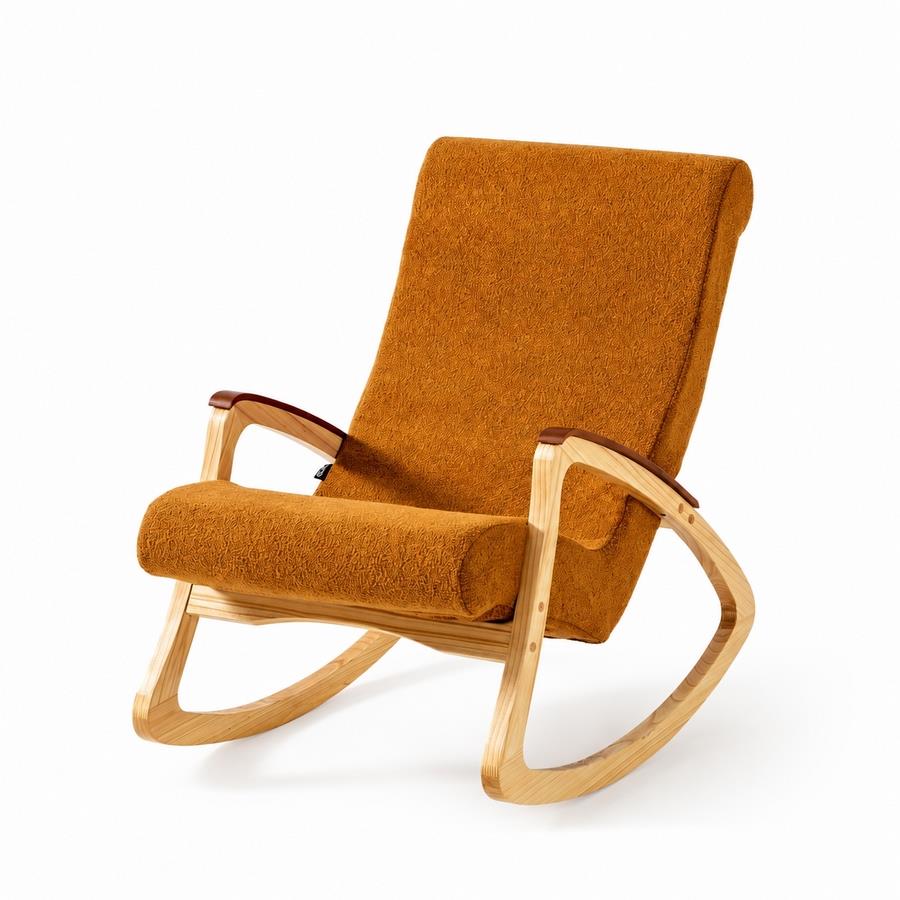 Sedia a dondolo in bouclé ocra con gambe in frassino 63x110x95 cm - Sini