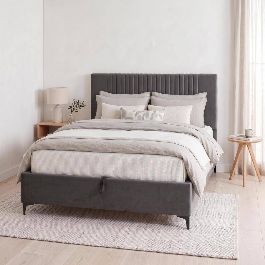 Letto matrimoniale imbottito grigio con contenitore 160x200 cm- Argo