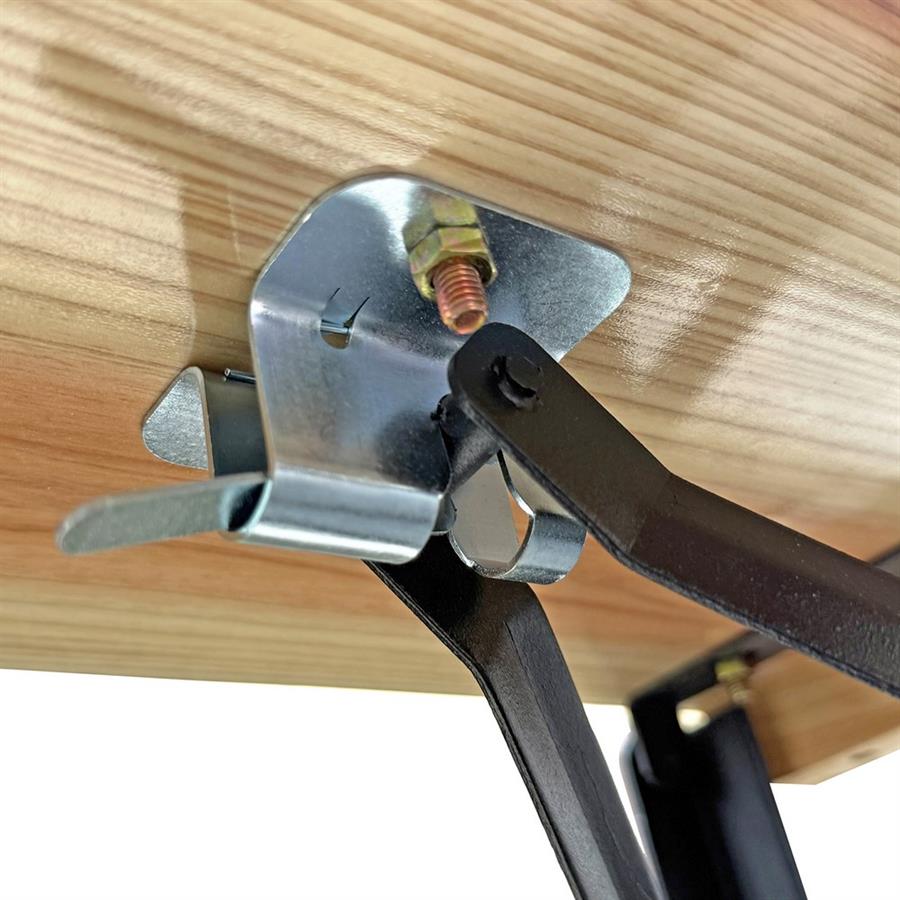 Set birreria con tavolo e due panche in legno per feste, sagre e giardino 117x57