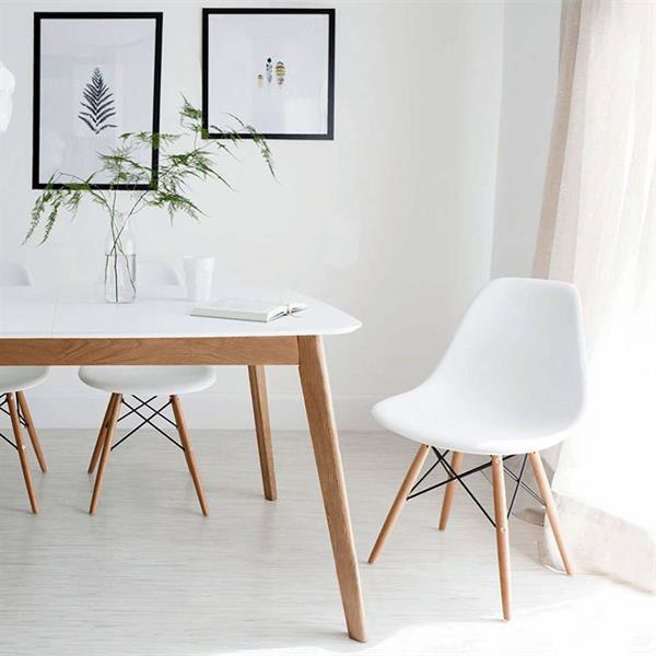 Sedie design moderno bianco con gambe legno set da 4 - Ester